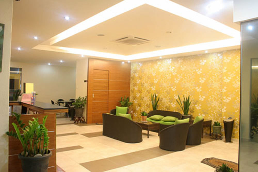 Sri Indar Hotel Bukit Mertajam Extérieur photo